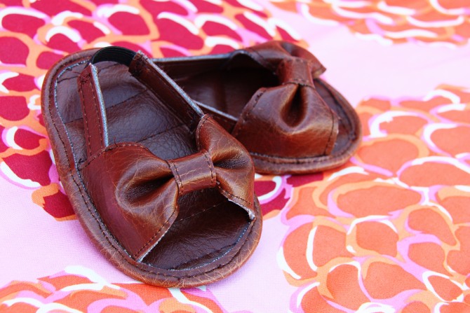 可爱的鞋子是怎么做的呢,制作一双既漂亮又有创意的鞋子