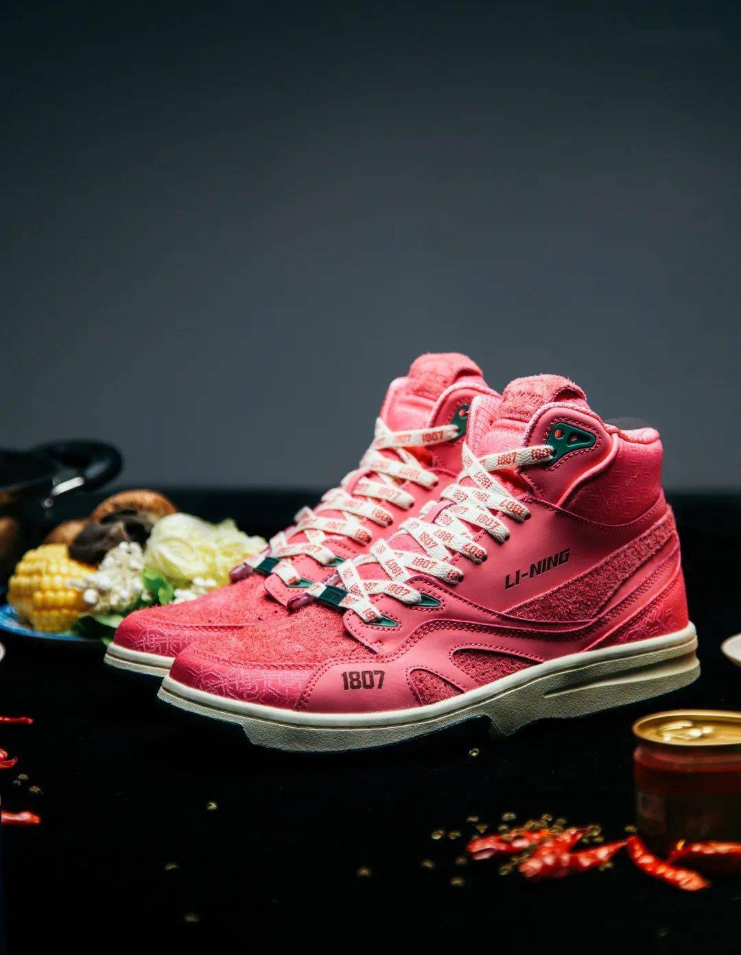 李宁sta联名鞋图片,李宁sta联名鞋悟空板鞋