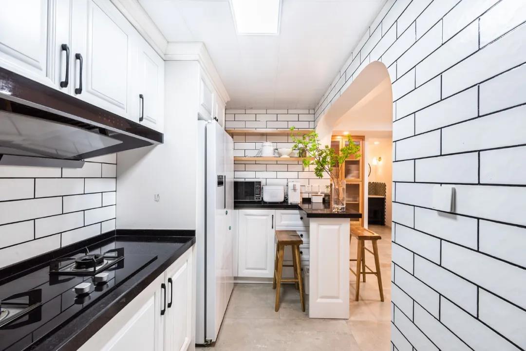 油烟机应该选顶吸还是侧吸,油烟机要侧吸好用还是顶吸好用