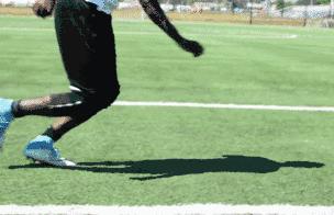 足球后卫实战技巧,足球实战过人技巧