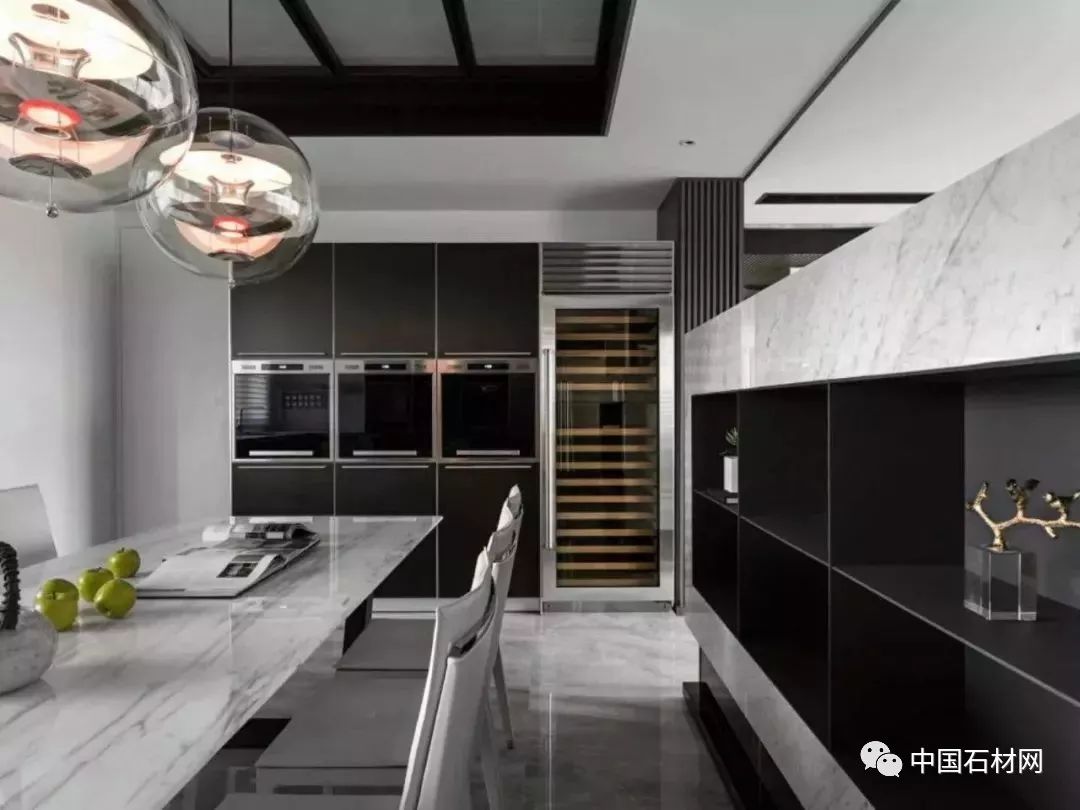 大理石餐桌哪种好,大理石餐桌要1.8厚的还是要3.6厚的