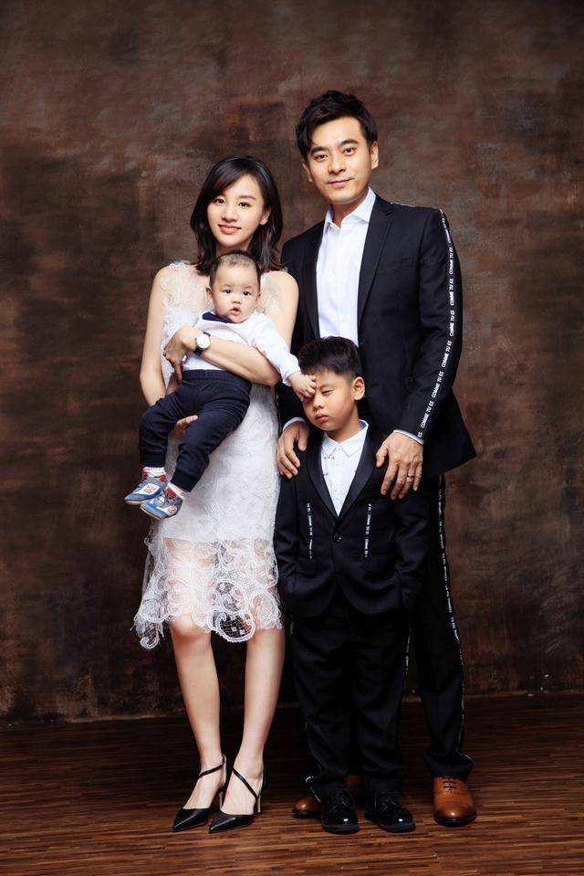 章龄之公开表扬陈龙,章龄之陈龙完整版