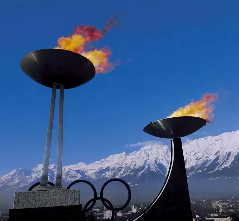 施华洛世奇花漾魔力寓意 (施华洛世奇的花样魔力)