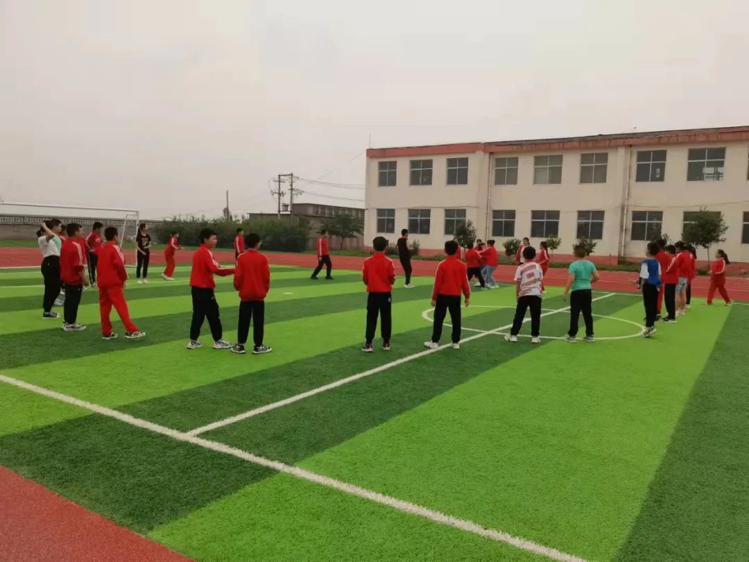 办人民满意的教育是教育方针吗,农村小学校园环境大改观