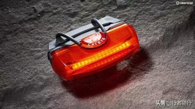 外媒评选十佳车,最实用的自行车灯