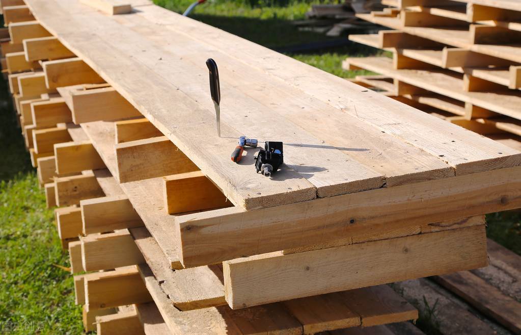 木屋的使用寿命有多久,木房子的使用寿命是多少年