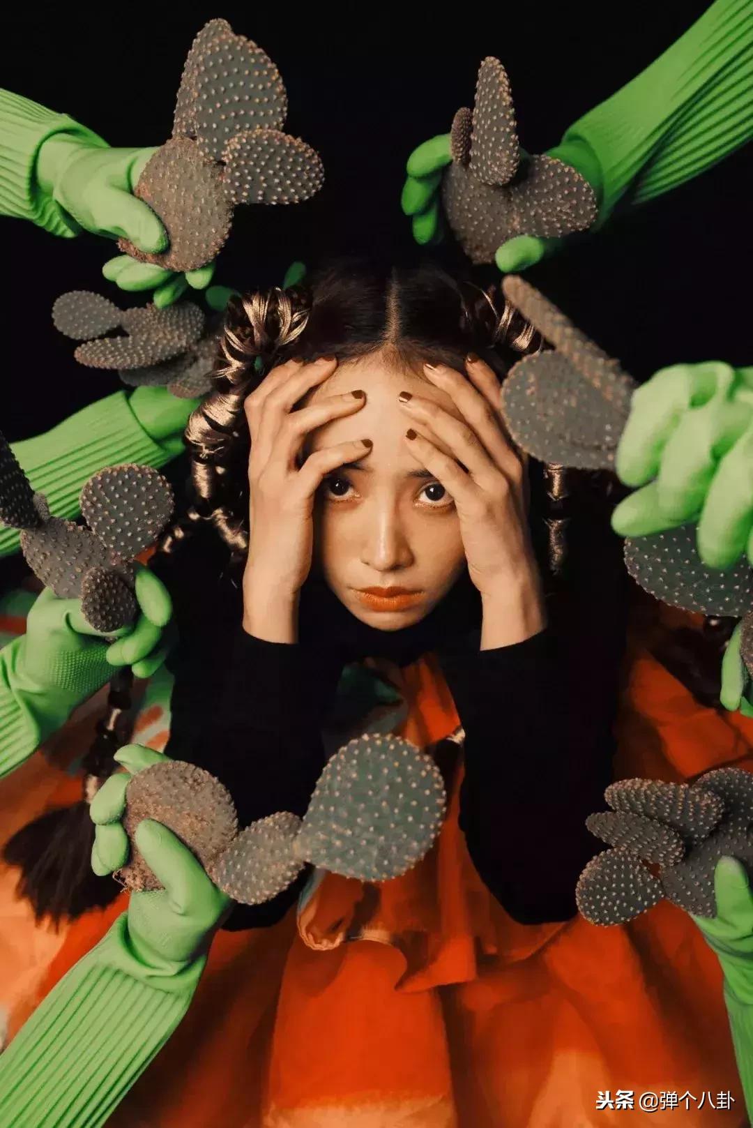 她曾被评为亚洲第一美女,她曾被誉为歌坛天后