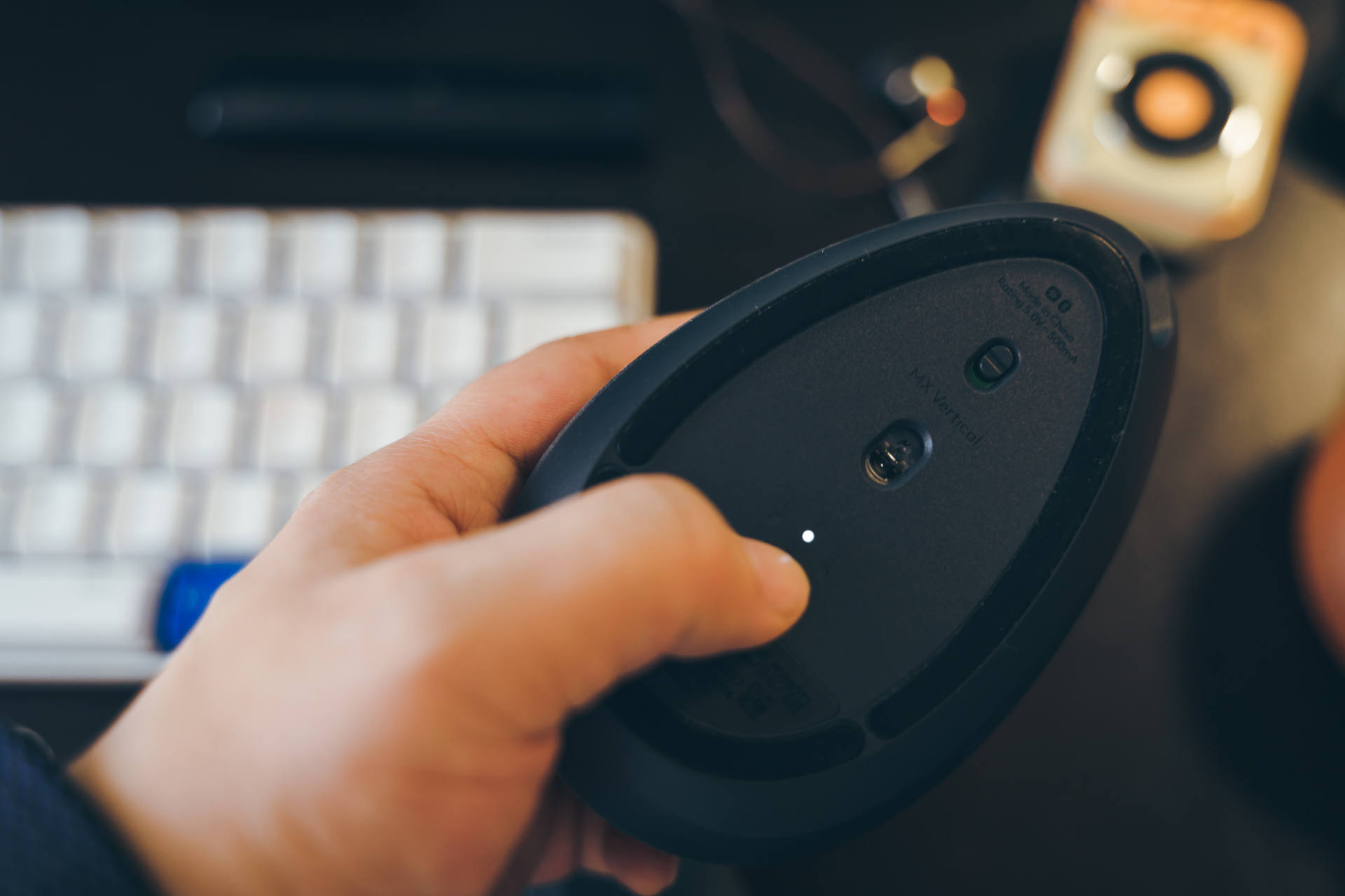 罗技鼠标g325评测,罗技鼠标mxvertical测评