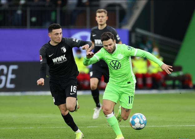 莱万2020-2021德甲进球全纪录,莱万破门波兰1-6惨遭比利时逆转