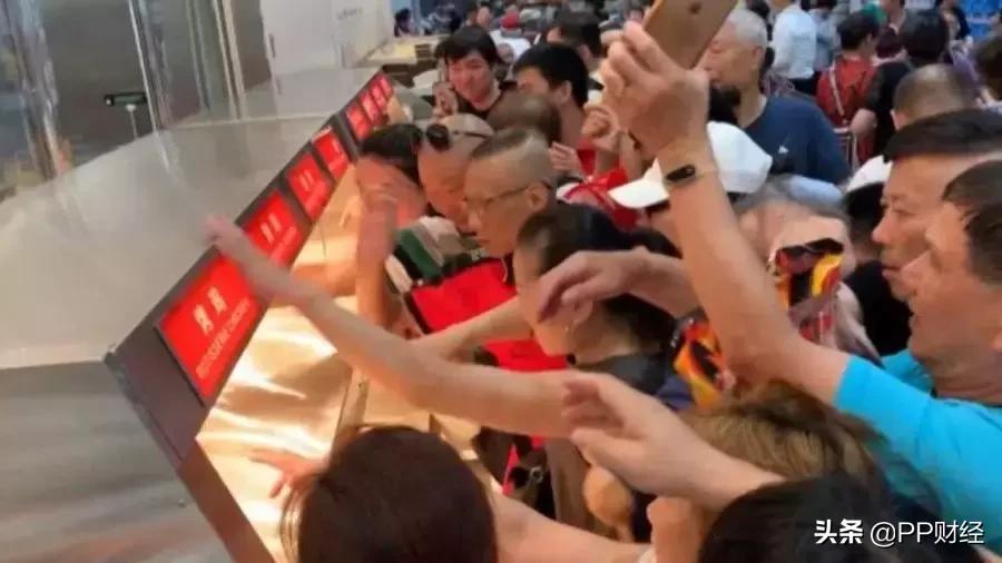 美国costco在中国现状,上海人疯抢costco