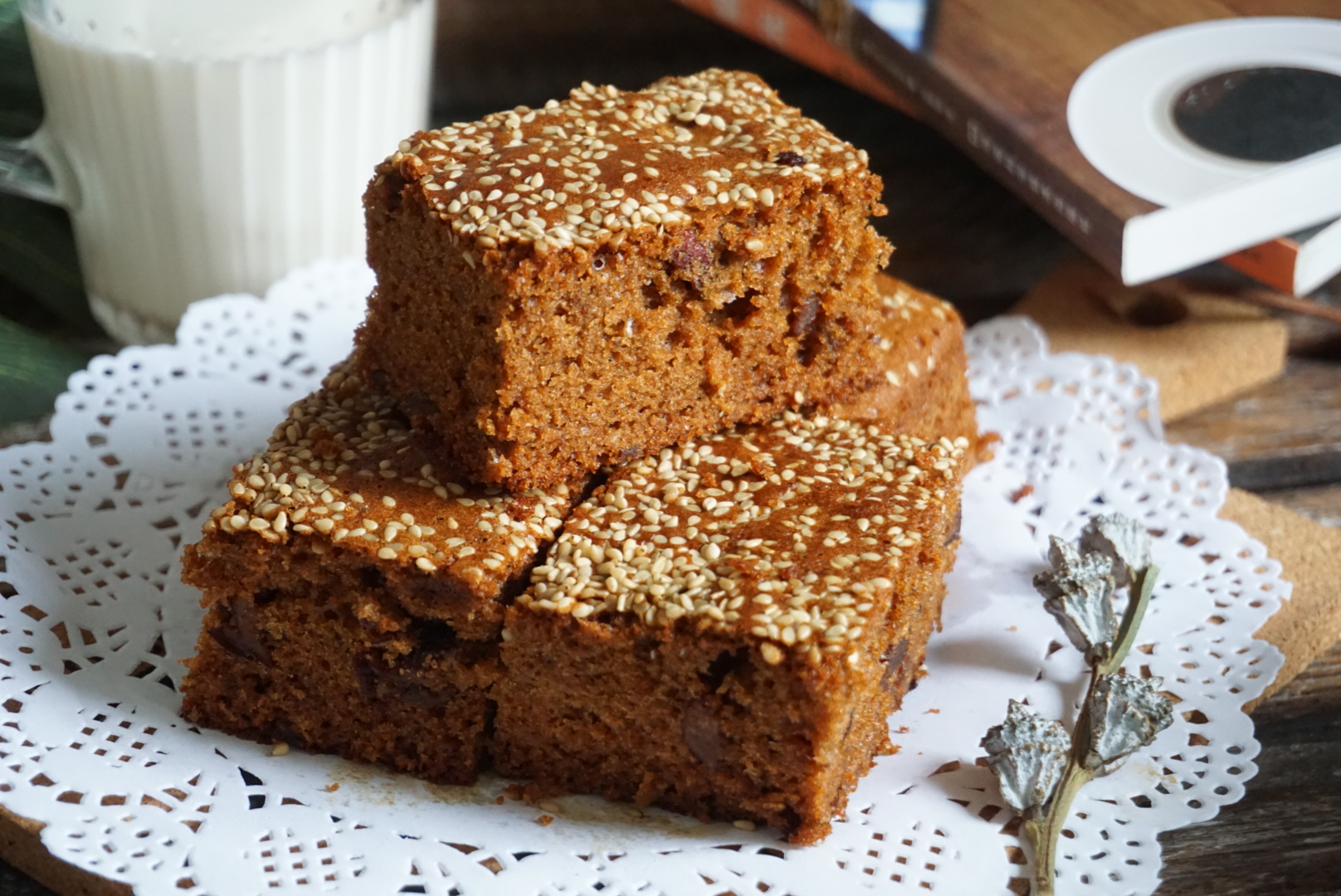 不回缩零失败的红糖枣糕,用电饭锅做枣糕如何不回缩