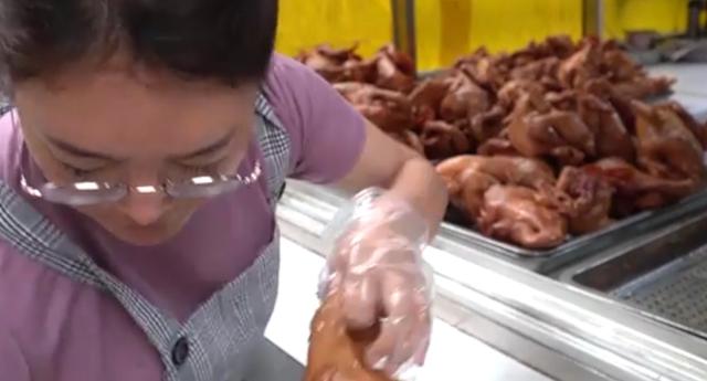 山东美女靠一锅盐发家,3年开8家店,月入至少30万,全城独一份