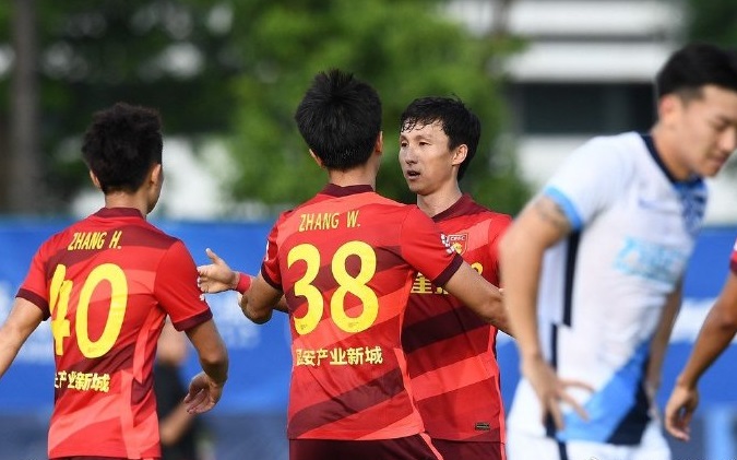 孙颖莎夸赞伊藤美诚,孙颖莎和伊藤美诚台下互动