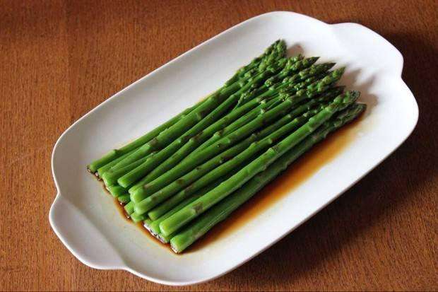 叶酸片蔬菜含的叶酸效果一样吗,大龄备孕是吃叶酸片还是活性叶酸