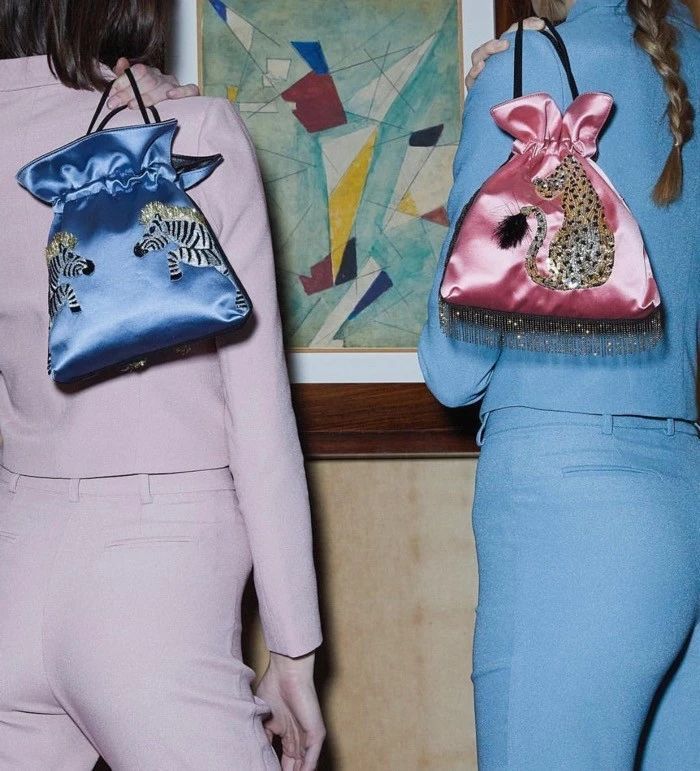 又上档次又不贵又小众的牌子包包,10个好看不贵的包包品牌