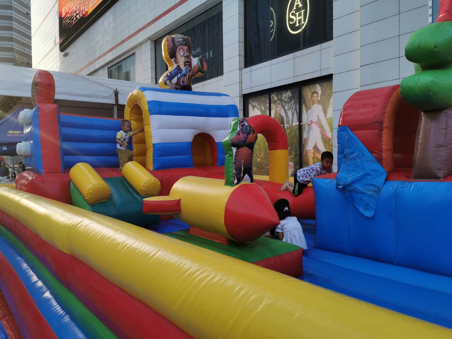 铁岭新玛特网红夜市,新玛特夜市美食