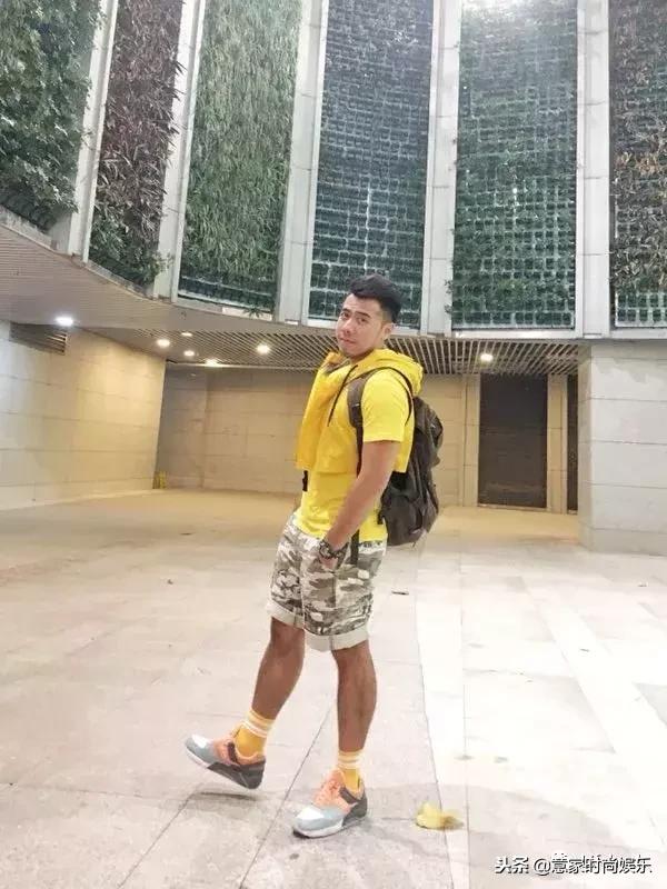 现在的男士衣服多少钱,男人穿多少钱的衣服