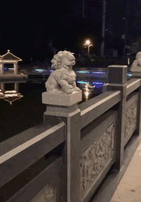 开心一刻gif下雨天,搞笑gif笑到肚子疼意外瞬间特辑