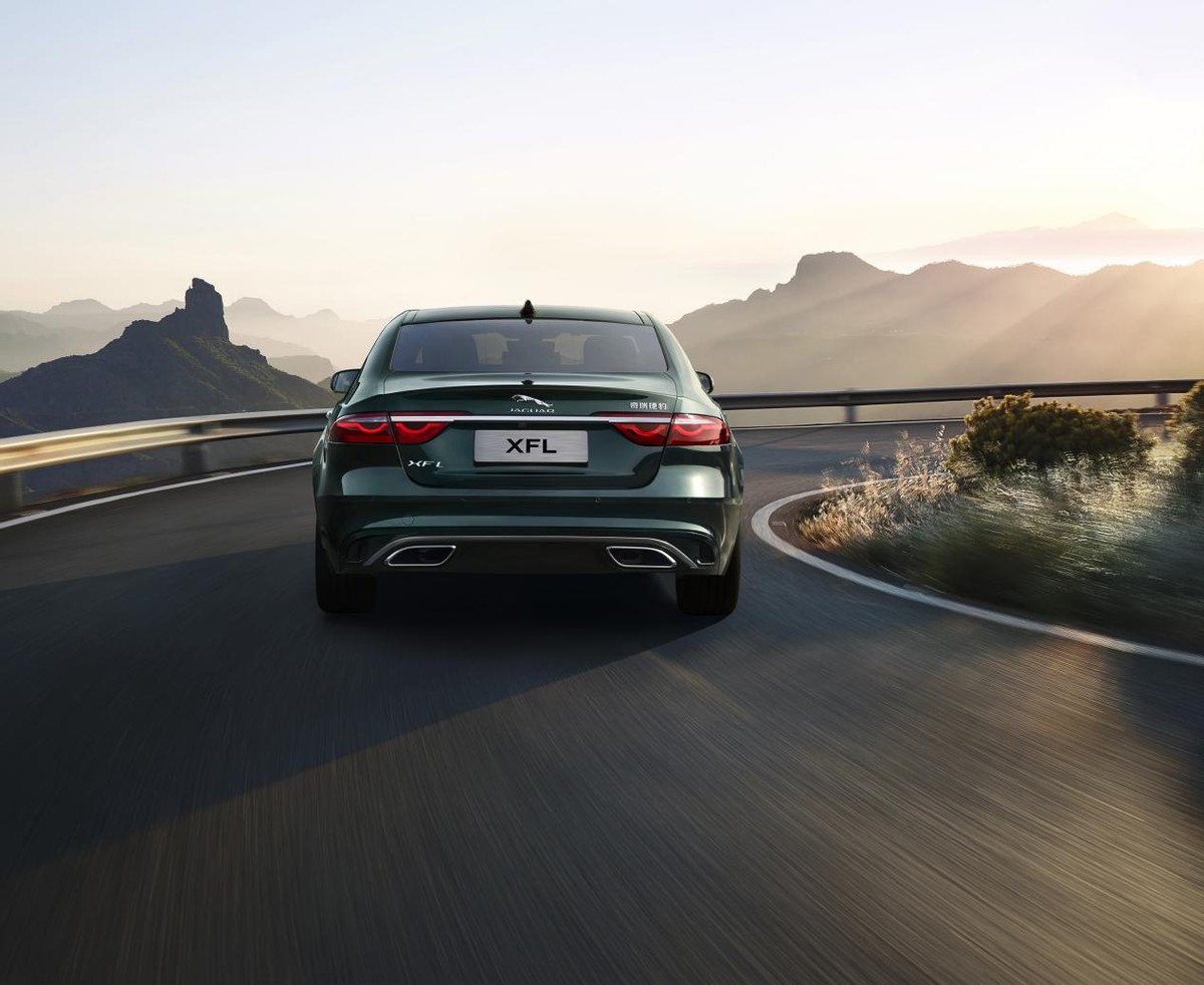 一脉相承的优雅2022款捷豹xfl,全新捷豹xfl动感造型呈现简约之美