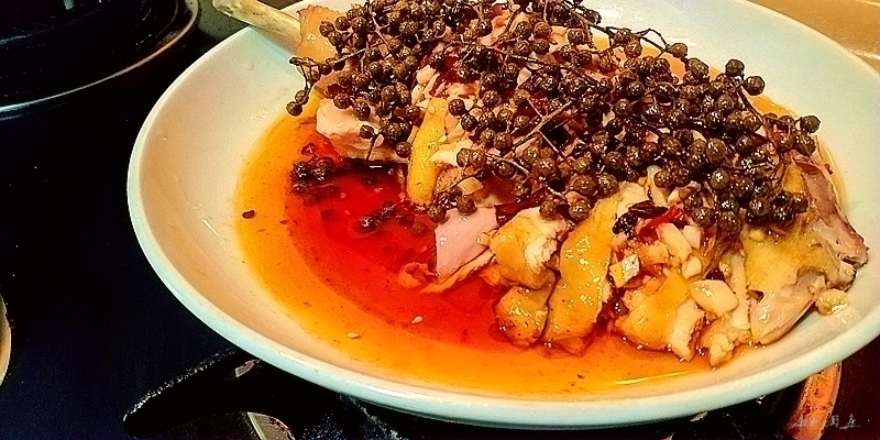 炖鸡只需加入这一味料香气四溢,怎样炖鸡好吃又简单不柴