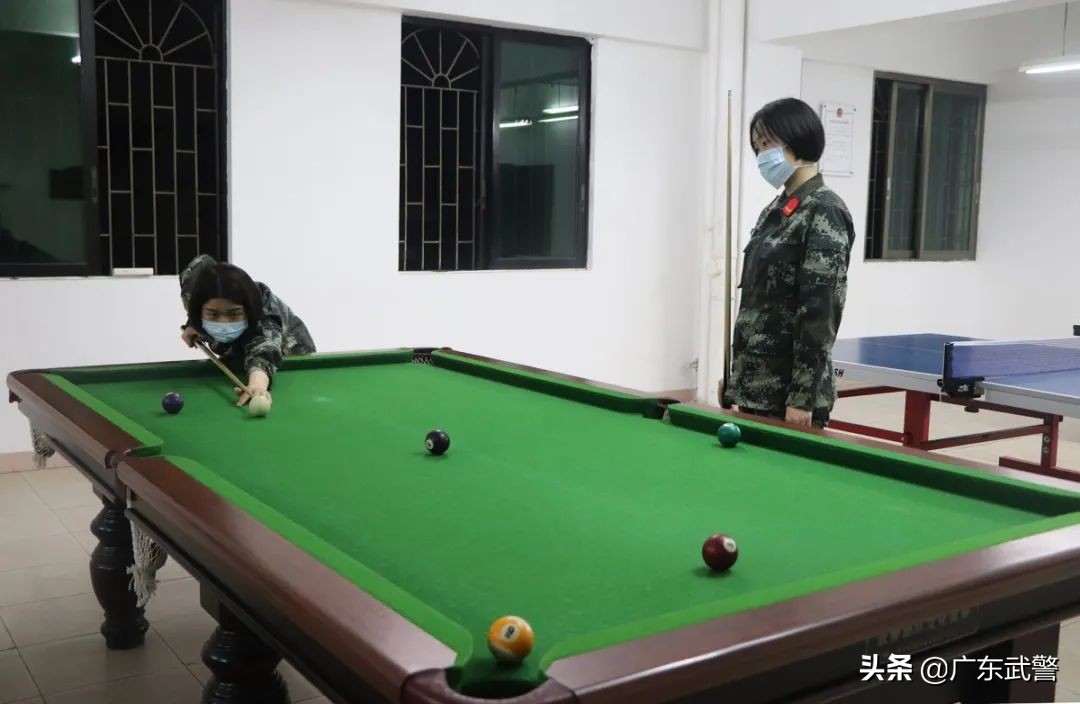 “宅”在营区久了太无聊?不可能的事!兵哥兵姐解锁“文娱”新姿势