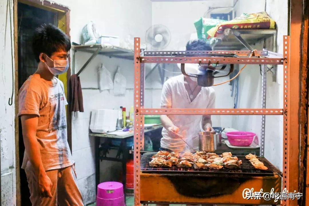 南宁摆摊最赚钱的地方,全南宁最精致路边摊