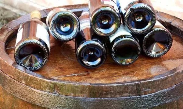 葡萄酒品鉴的注意事项,葡萄酒品鉴三大误区是什么