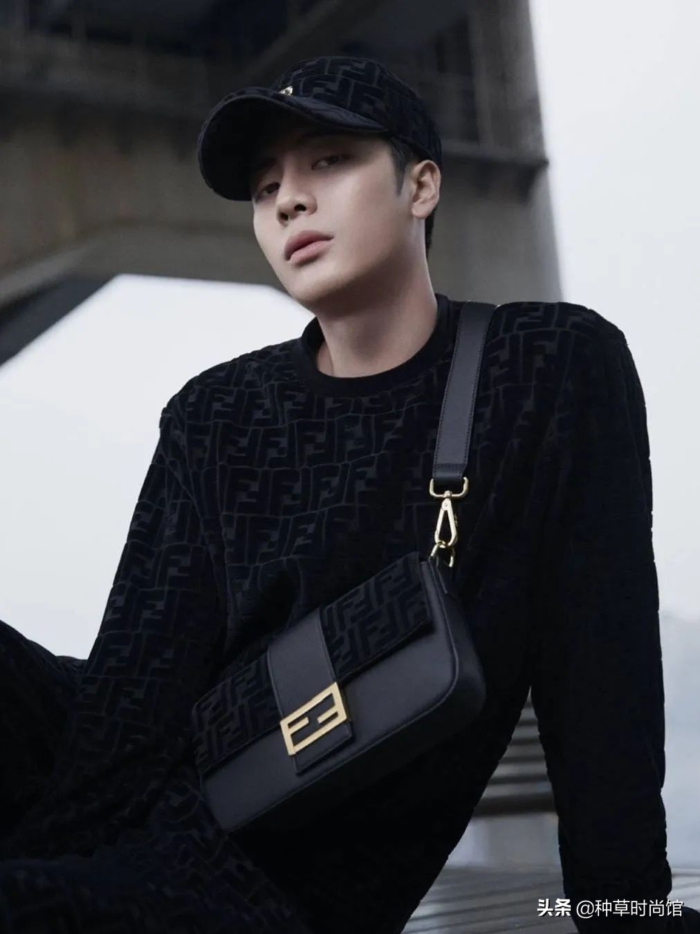 2021年爆款包包男,2021年什么品牌包包性价比高