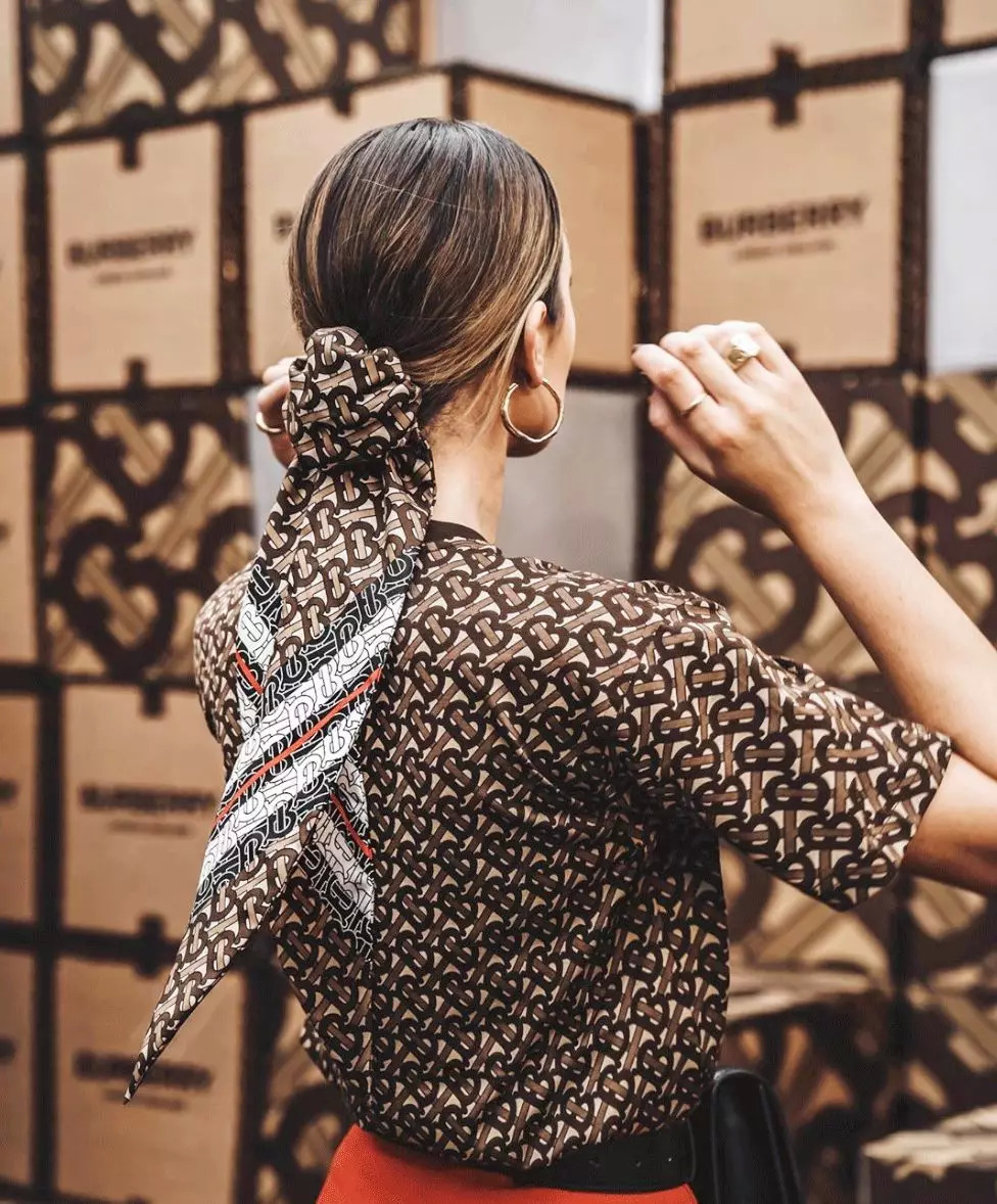 今年最流行最实用最能装的包包……竟然是购物袋？