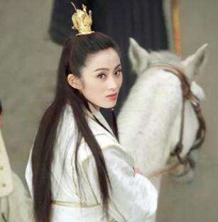 只要吨位足，人人都是C*杯罩**