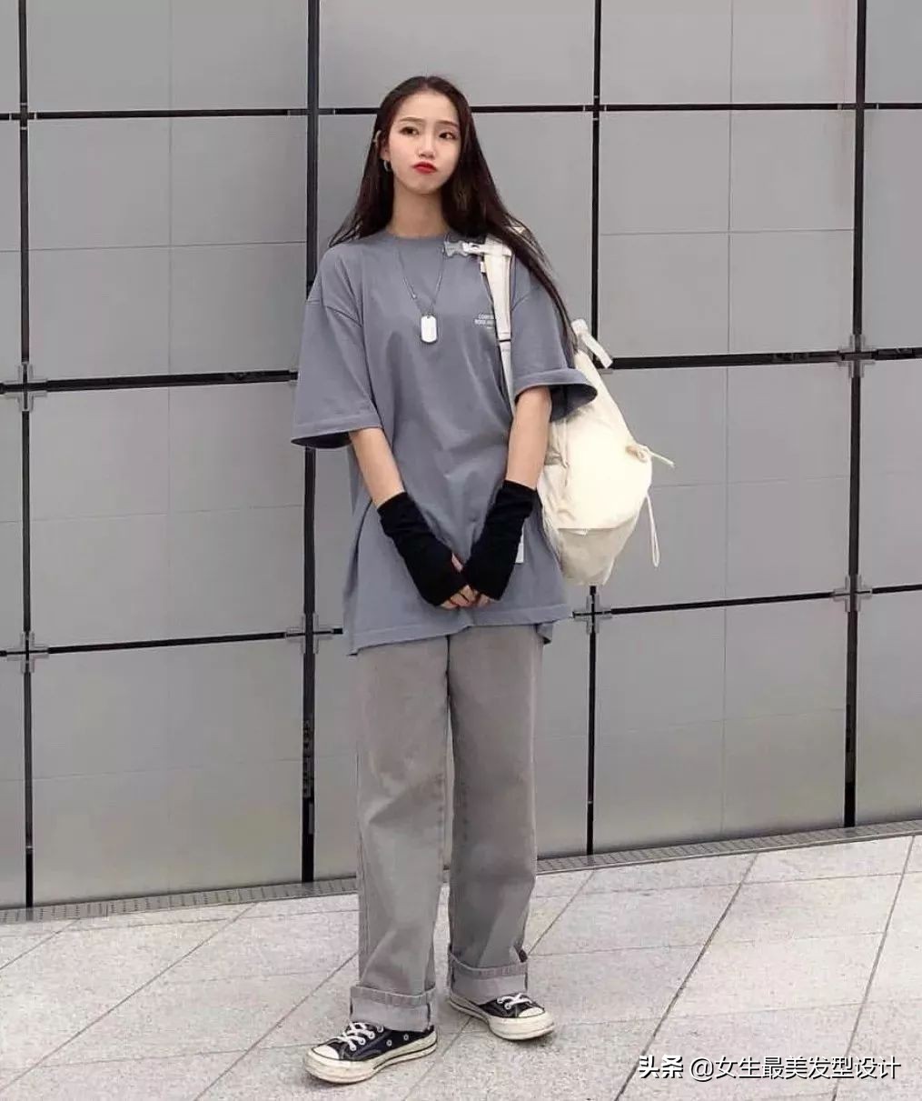 火遍全球的34套夏季时髦搭配示范，今年再不穿就真的落伍了