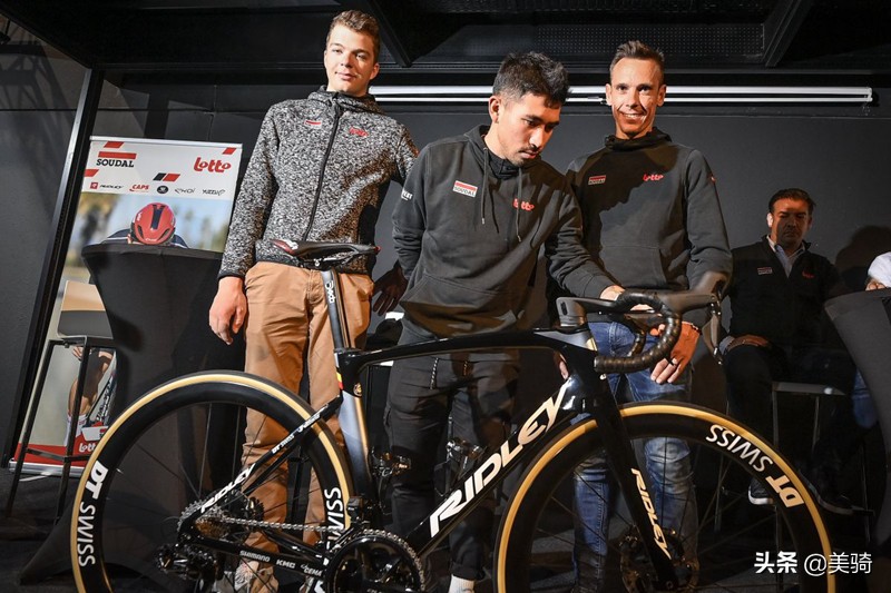 乐透-速的奥车队发布2022赛季战车