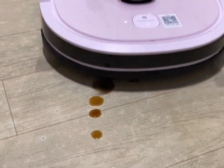 美的性价比超高的扫地机器人,有颜值的千元机