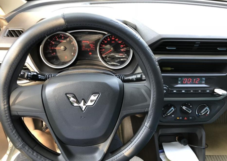 五菱宏光s2021款用车感受,宏光s用车体验