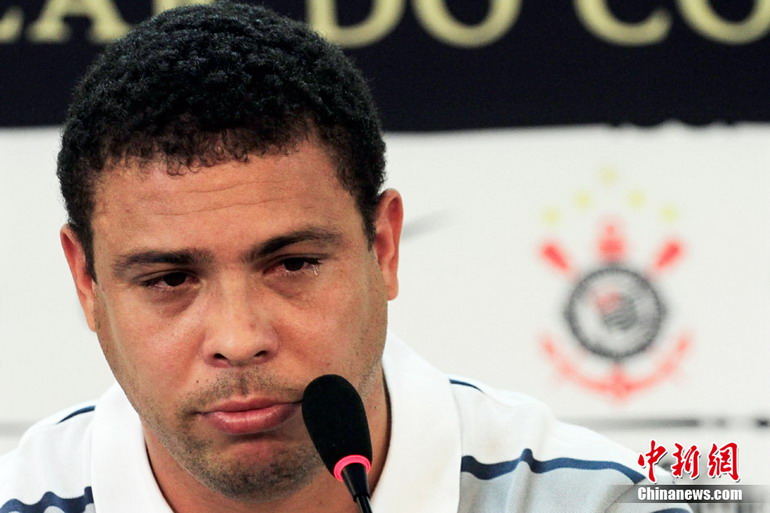 足球初恋系列全集,罗纳尔多足球档案解密