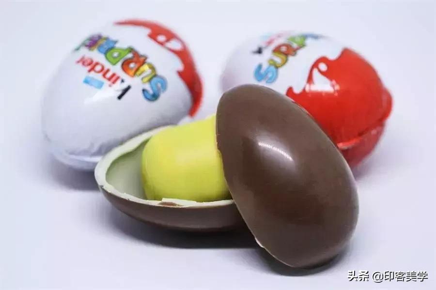 哪吒还是小丸子，魔法士还是牛奶糖，大陆和台湾童年有何不同？