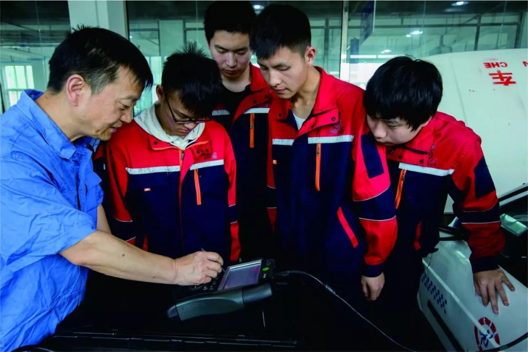 国家级汽车实训基地四川汽车职业技术学院为学习就业保驾护航
