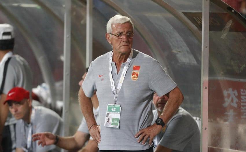 国足晋级18强赛黄健翔,黄健翔等如何评价昨晚的国足比赛