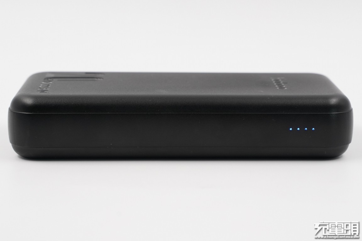 羽博充电宝拆解20000电芯,羽博30000毫安移动电源拆解