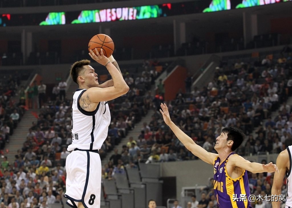 *东王广**朝圣地，苦等举鼎的东莞篮球中心