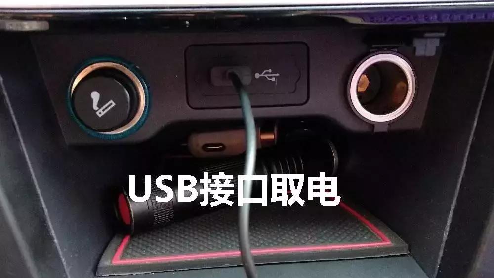 怎么选实用的行车记录仪？除了视野广夜视强，能互联手机才好用