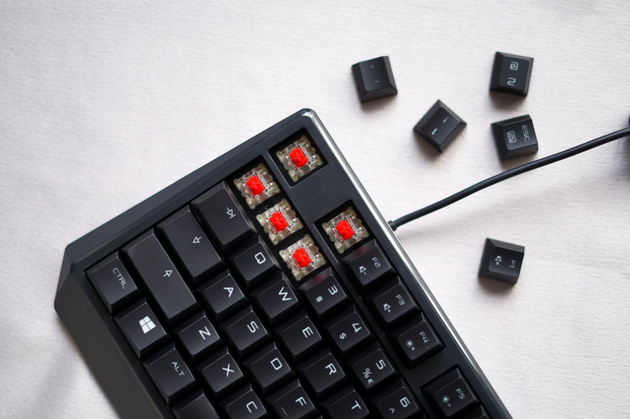 还是那个经典又熟悉的手感樱桃CHERRYMX1.0这次又把我种草了