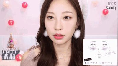 怎么打腮红可以持妆一整天,腮红快速化妆法