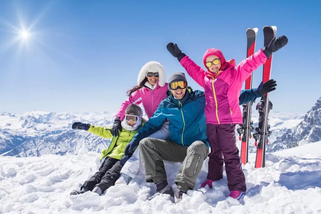 去国外旅游过安检被偷视频,出国旅游过海关被扣是什么原因