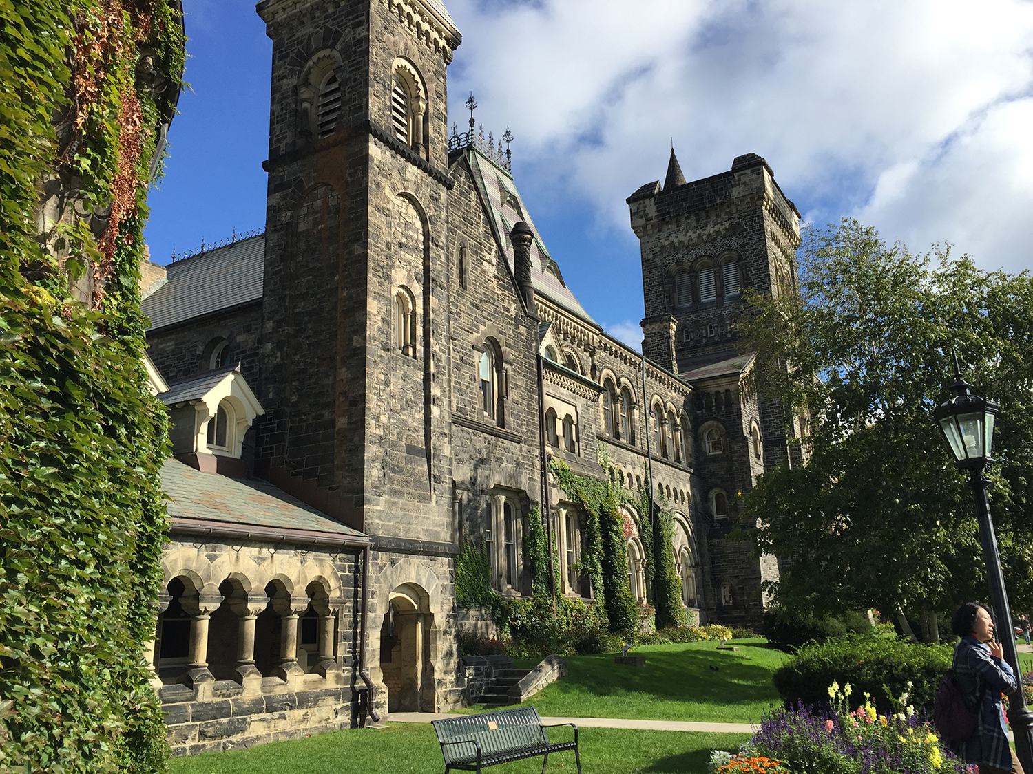 加拿大海关数据:留学生入境被遣返数量激增,有2000多华人