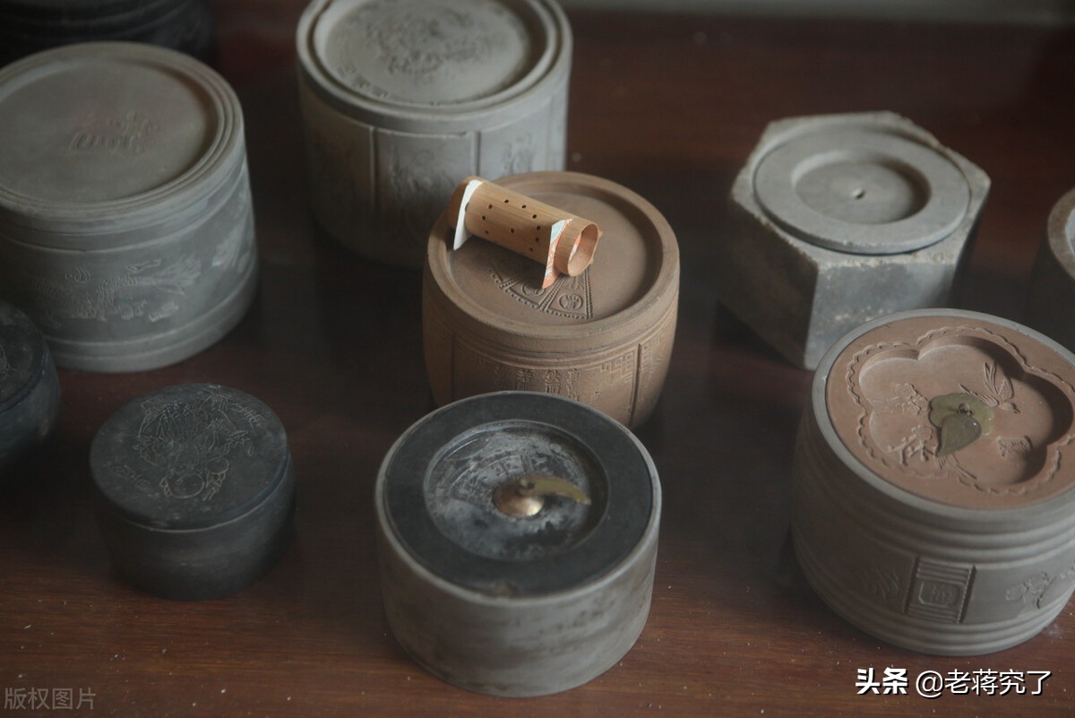 蟋蟀的饲养技巧,蟋蟀的早秋饲养与饮食