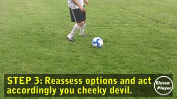 足球假动作技巧解析,足球假射变向技巧