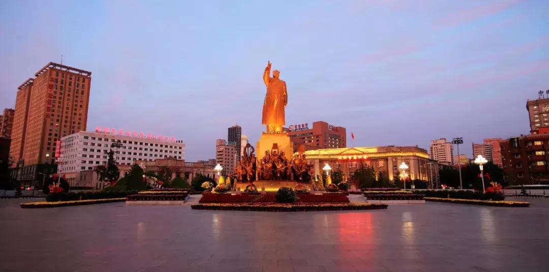 沈阳第一高楼变迁,沈阳第一地标中山广场