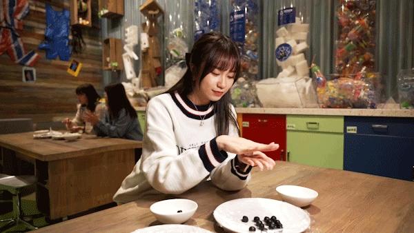 日夜不同科技感，春节潮玩创新方