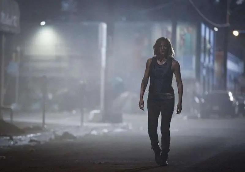 女孩一人一枪灭整个黑帮电影,女人狠起来到底有多恐怖完整版